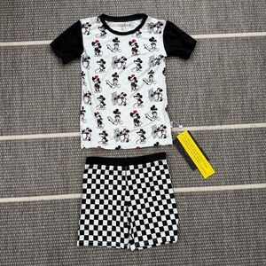 Disney Magic Mickey Mouse 2 Piece Bamboo Shorts Set, 5/6